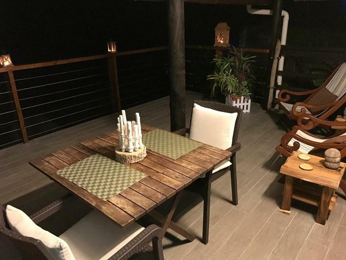 VI Miles Lodge Machabee Kültér fotó