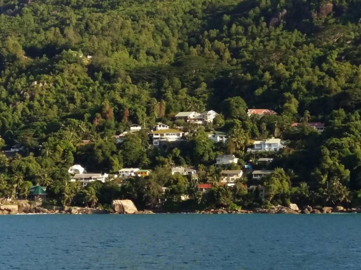 VI Miles Lodge Machabee Kültér fotó